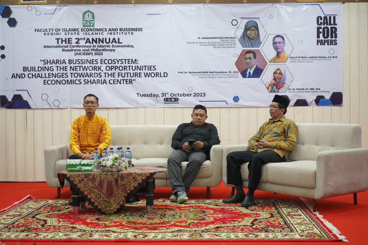 GELAR KONFERENSI INTERNASIONAL, FEBI HADIRKAN EMPAT PAKAR BAHAS EKOSISTEM BISNIS SYARIAH