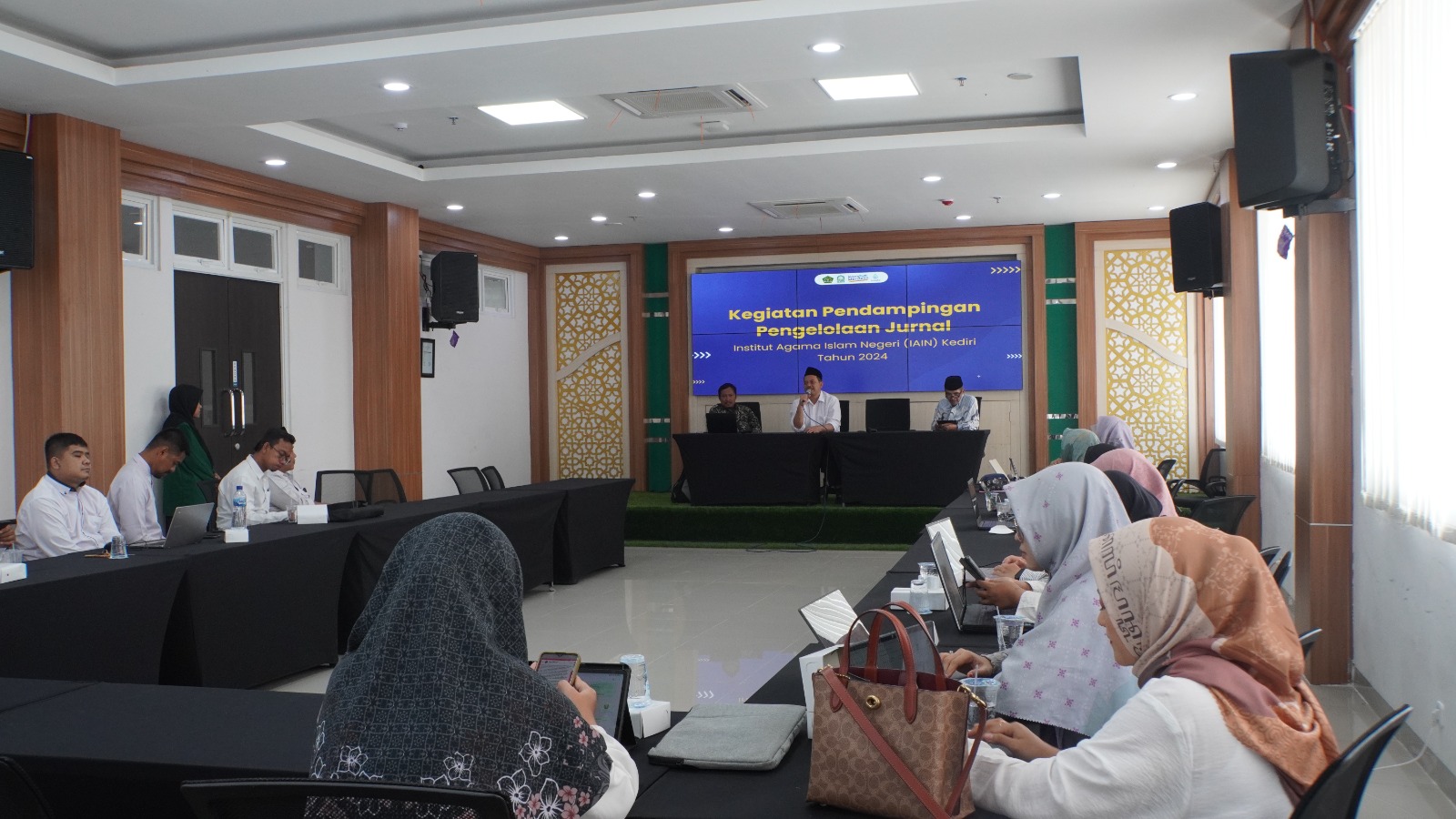 SAMBUT REFORMASI UNIVERSITAS, IAIN KEDIRI GELAR WORKSHOP PENGEMBANGAN JURNAL SCOPUS