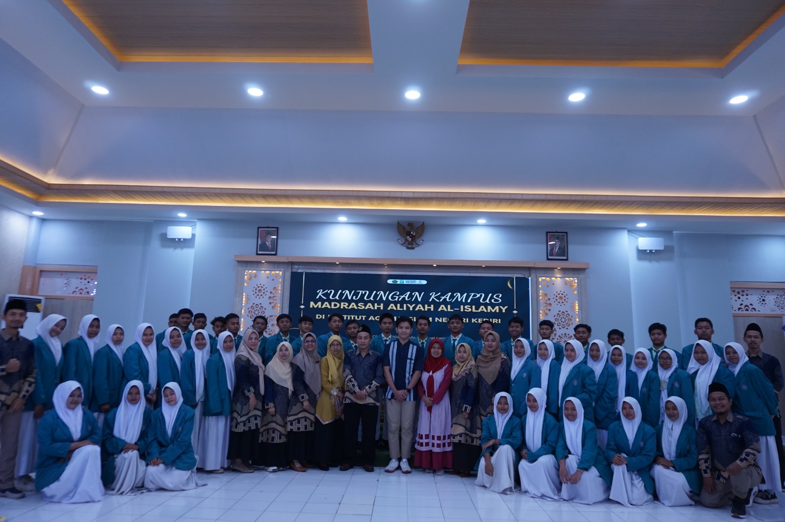 KUNJUNGAN INSPIRATIF MADRASAH ALIYAH AL-ISLAMY MOJOKERTO: MENGENAL PRODI DAN UKM IAIN KEDIRI